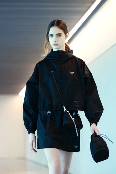page a-selfridges-corner-shop-re-nylon-project-earth-sustainability-details-03