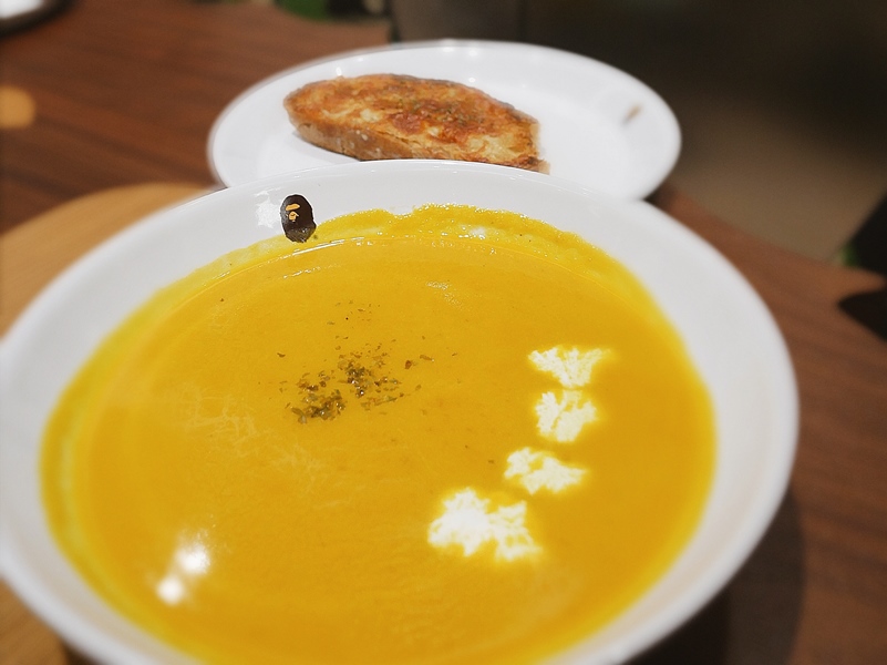 2020-11-25-01-21-02-018