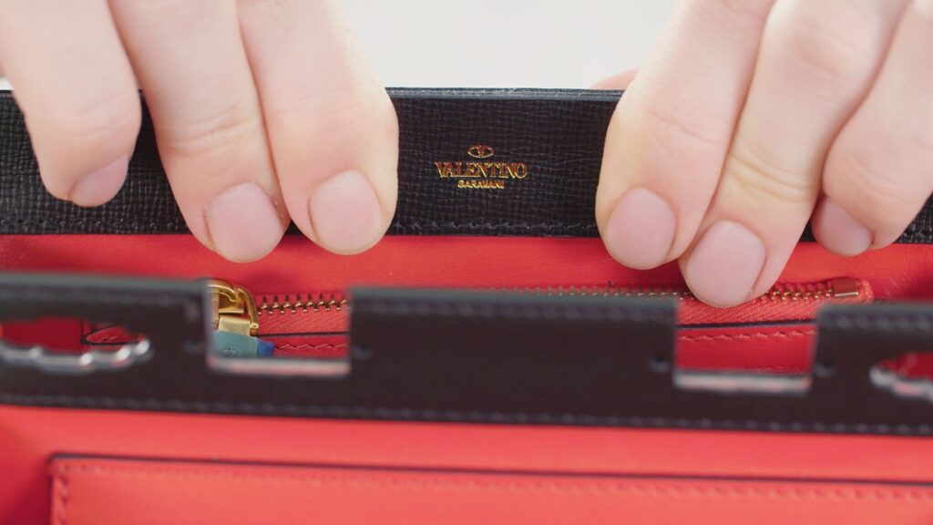 page Valentino Garavani Rockstud Alcove_4_9 16